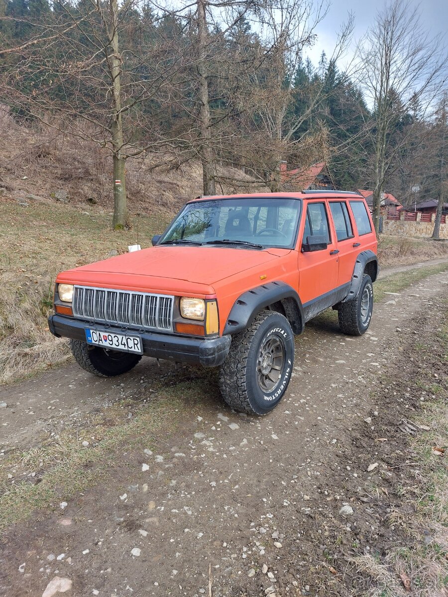 Jeep cherokee XJ 2.1d