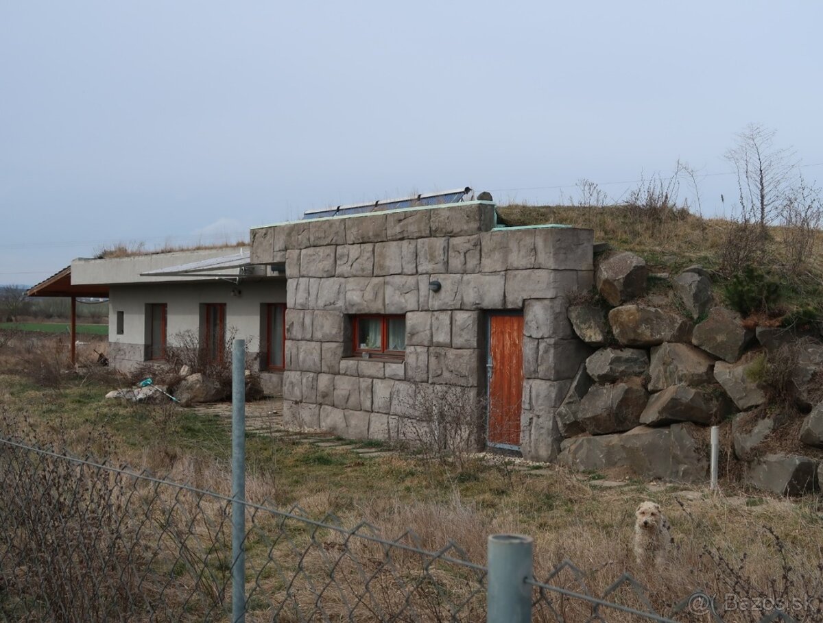 Unikátny rodinný dom súp. č. 238, Úpor, okr. Trebišov