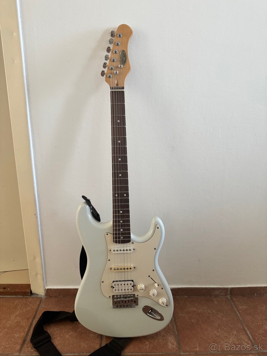 Elektrická gitara Stagg