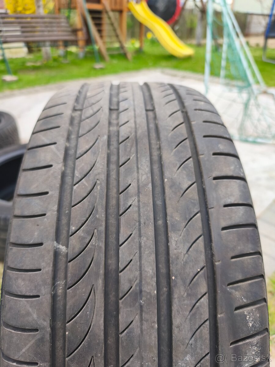 Pirelli 245/45 R19 102Y letné