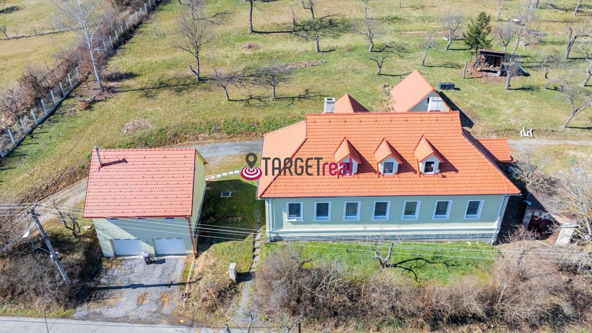 PREDAJ : krásna vila v Banskej Štiavnici na slnečnom pozemku