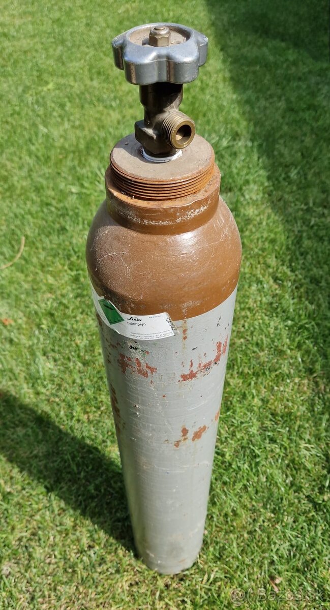 Predám heliovú 10l flašu