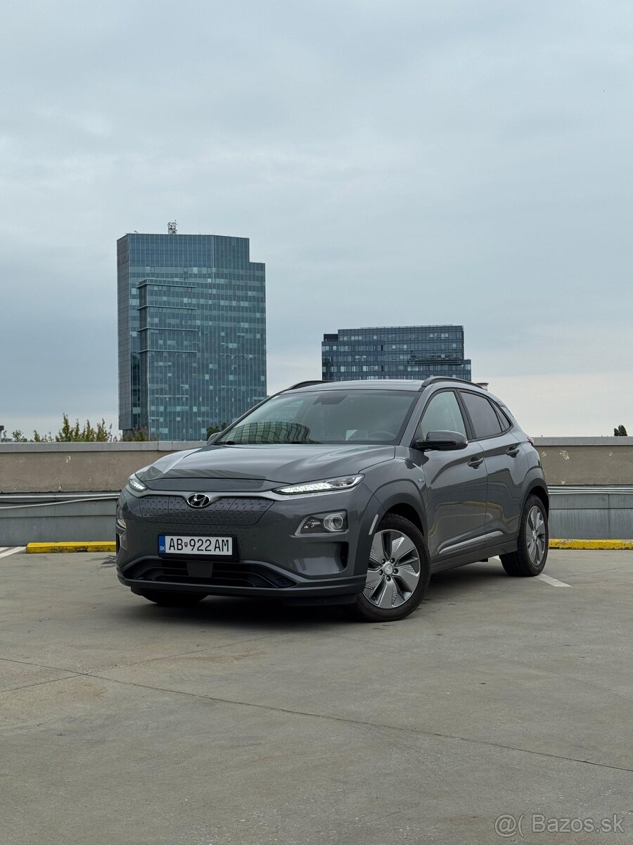 Hyundai KONA electric 150 Premium+ 64kWh (97,3 % baterka)