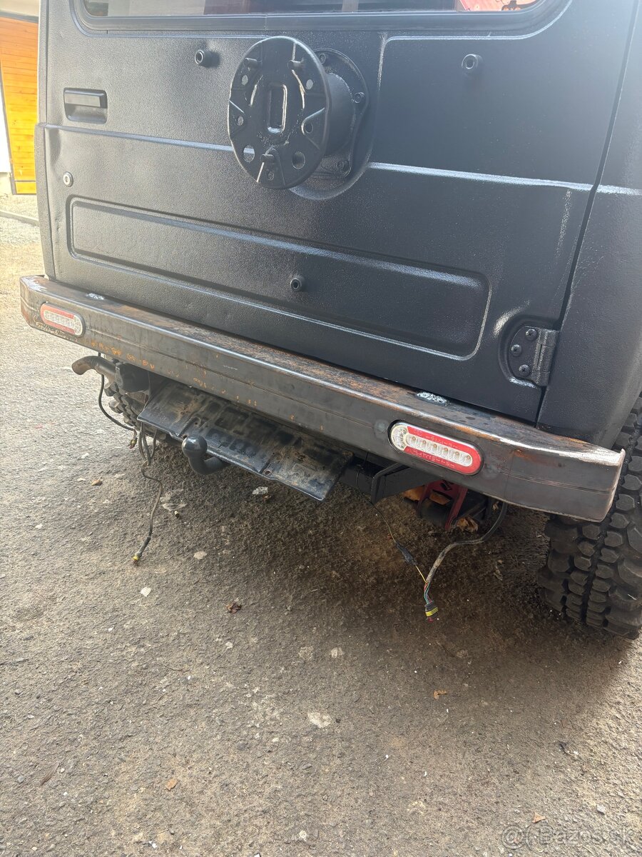 Náraznik Suzuki Samurai