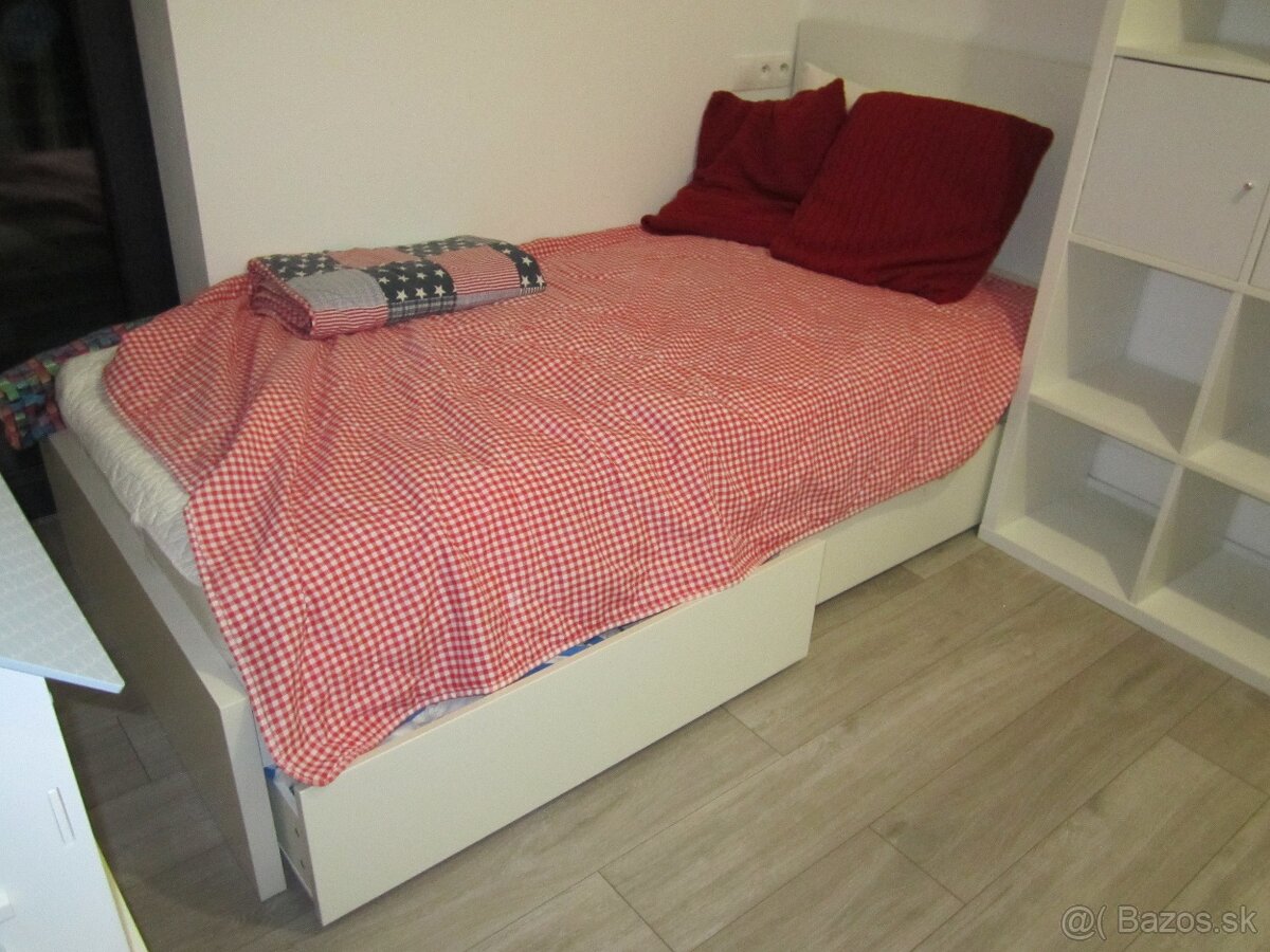 Posteľ zn. IKEA