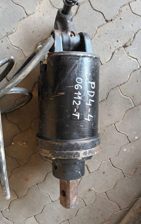 Vŕtacie zariadenie DIGGA PD4-4 + vrták 200 mm