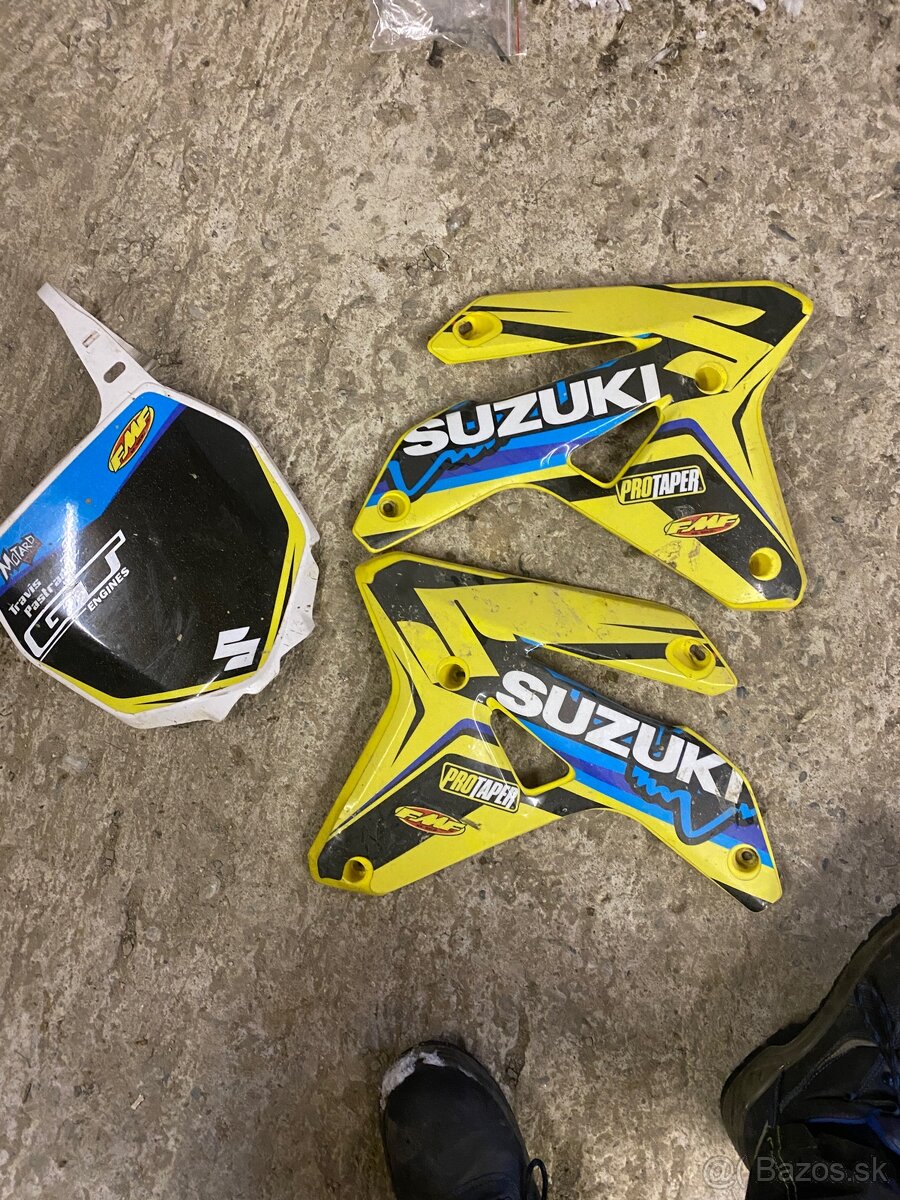 Plasty RMZ 450 2005-7