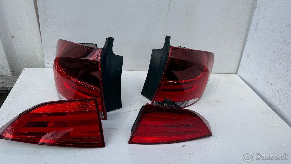 bmw x1 zadne svetla