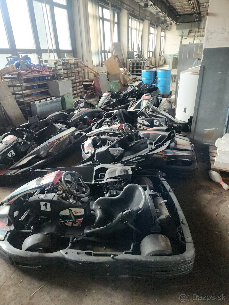 Predam stare motokary RT8