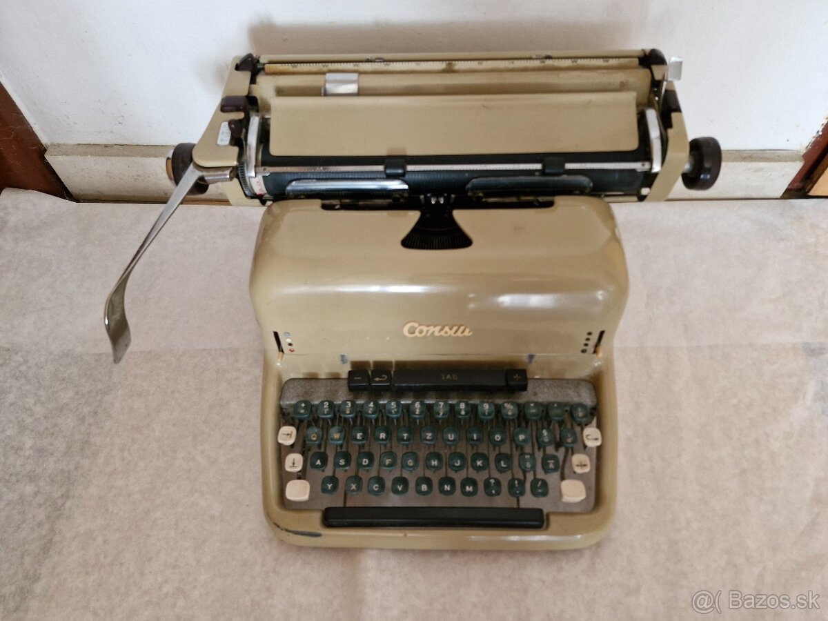 Retro písací stroj Consul