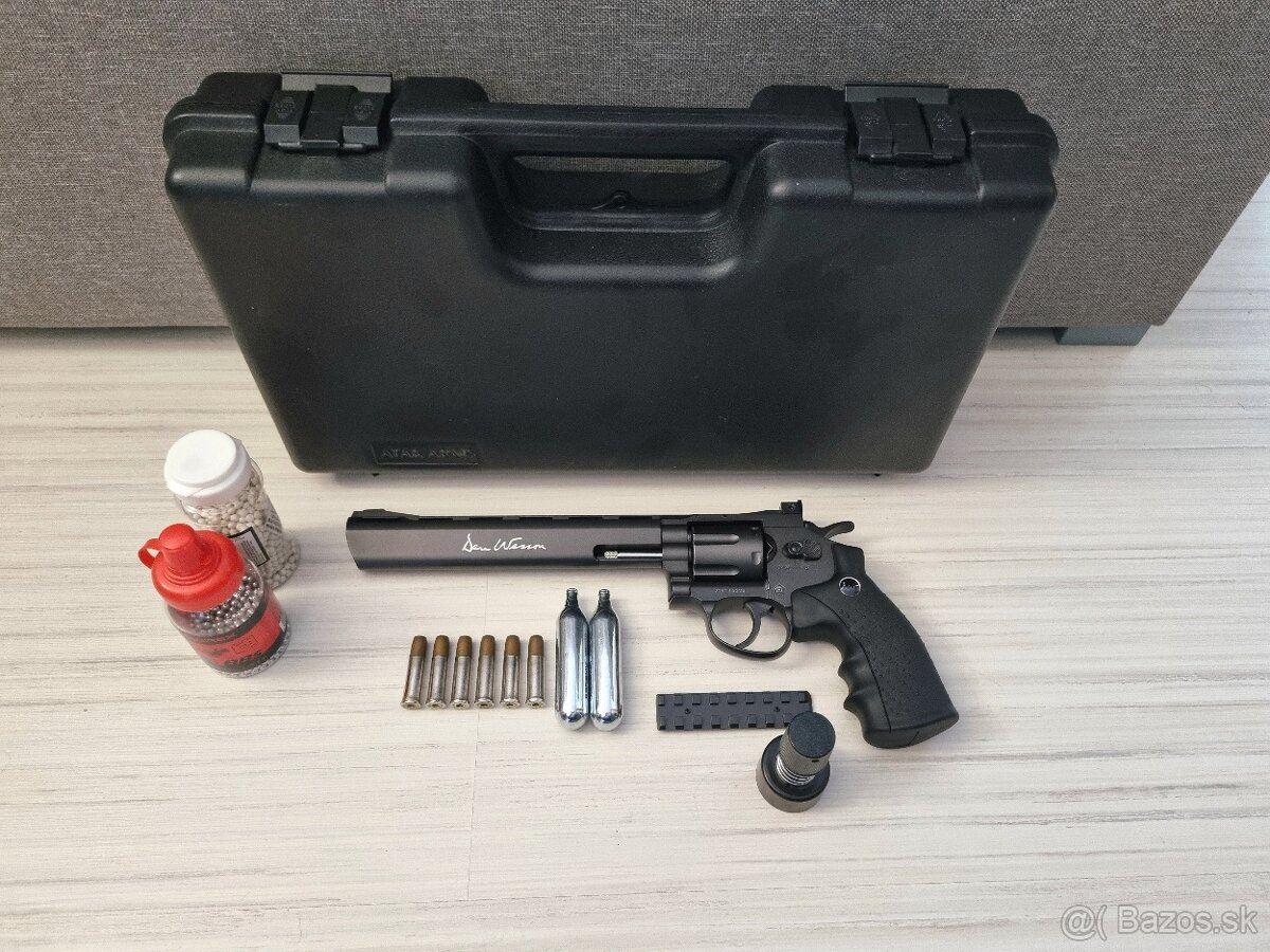 Vzduchový revolver Dan Wesson 8" CO2, 4,5 mm (.177)