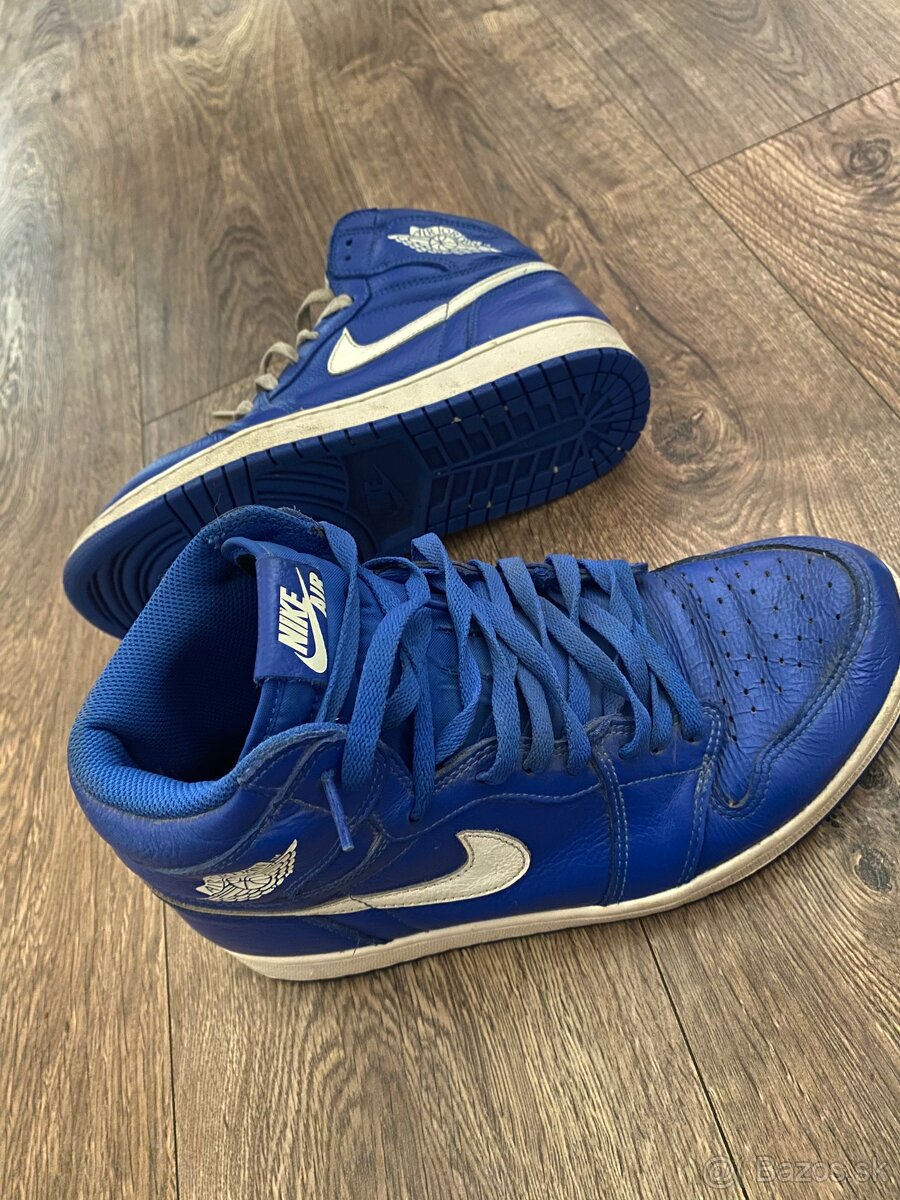 Air Jordan 1 Retro High Og "Hyper Royal"