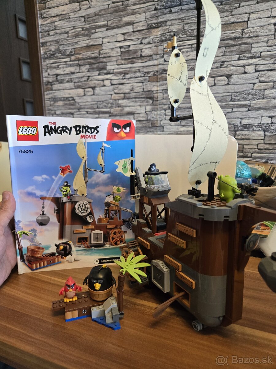 LEGO 75825 The Angry Birds Movie 2