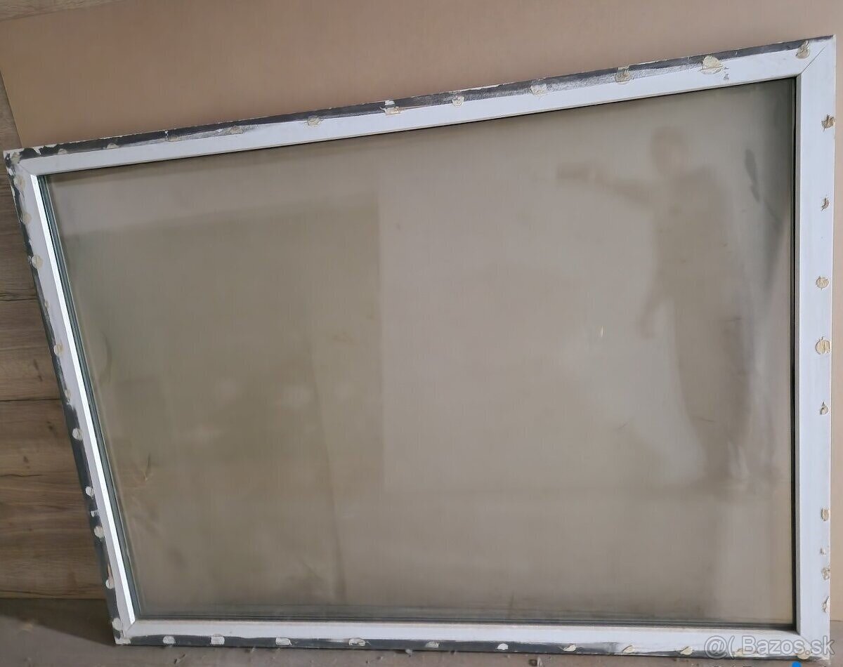Fixne plastove okno