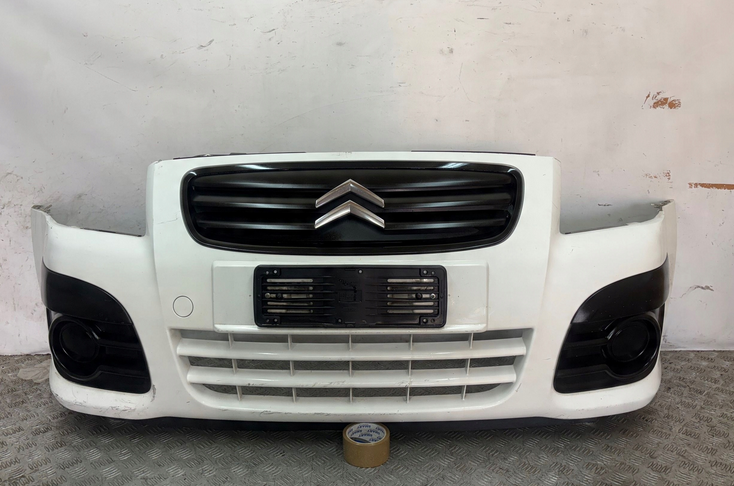 Citroen C2 lift 2006r predný nárazník