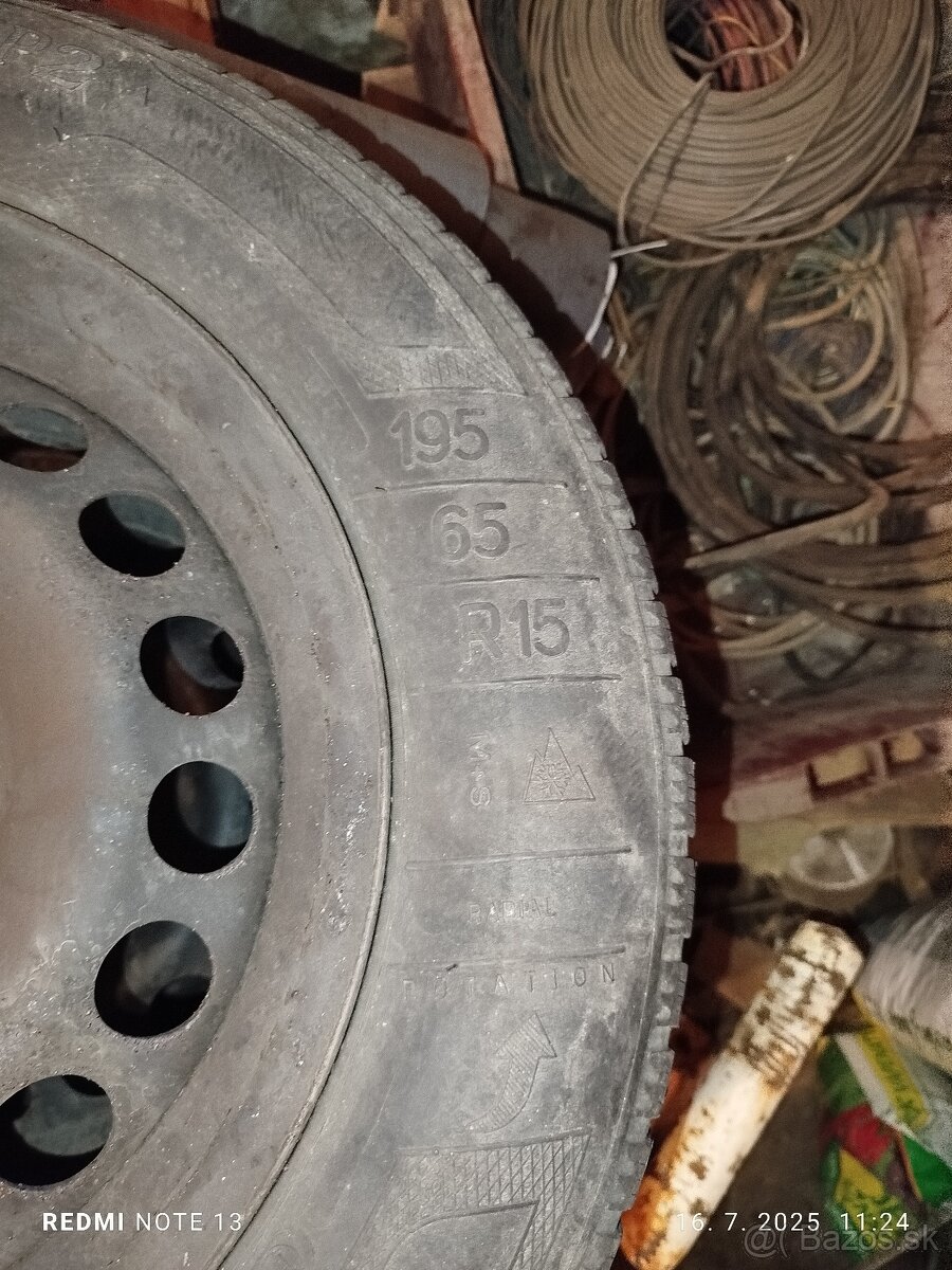 Komplet 195/65 R15 4 ks