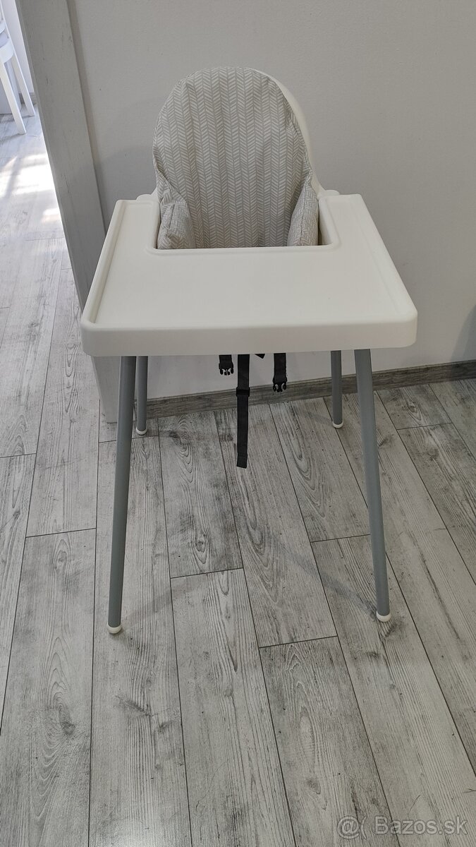 Jedálenská stolička IKEA