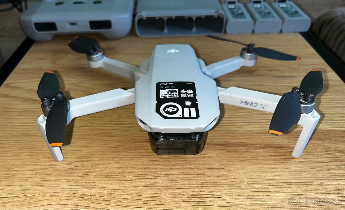 dji MINI 2 SE Fly more combo