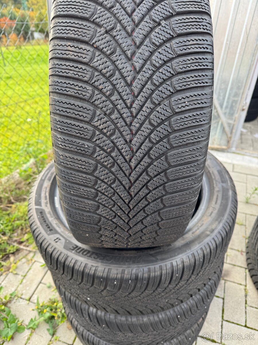 245/45R18 Bridgestone
