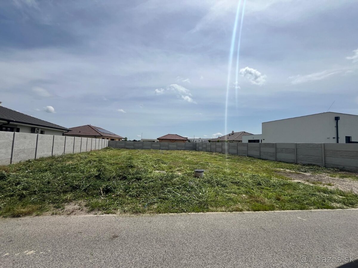 Miloslavov – Alžbetin dvor – jedinečný stavebný pozemok 624