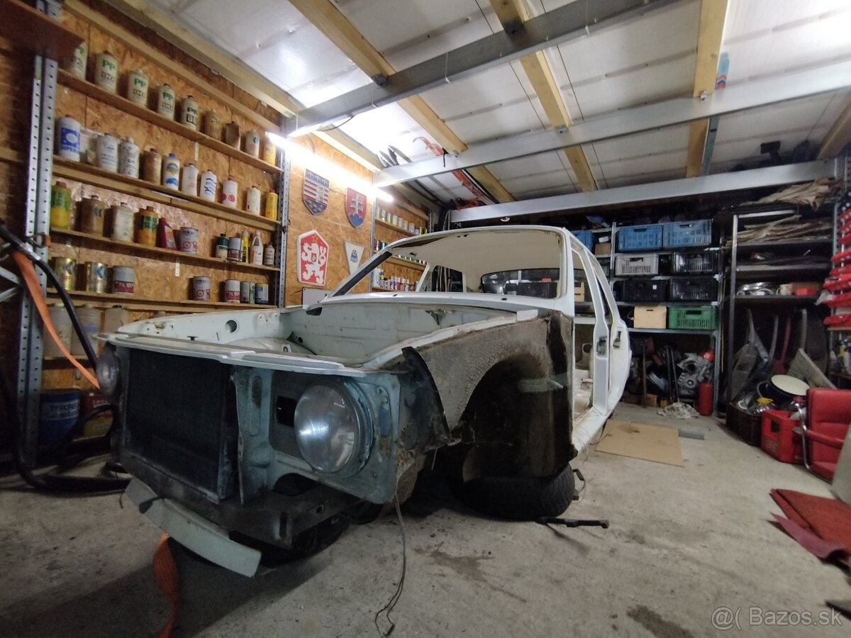 Karoséria Škoda 120