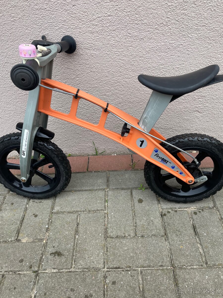 Odrážadlo Firstbike