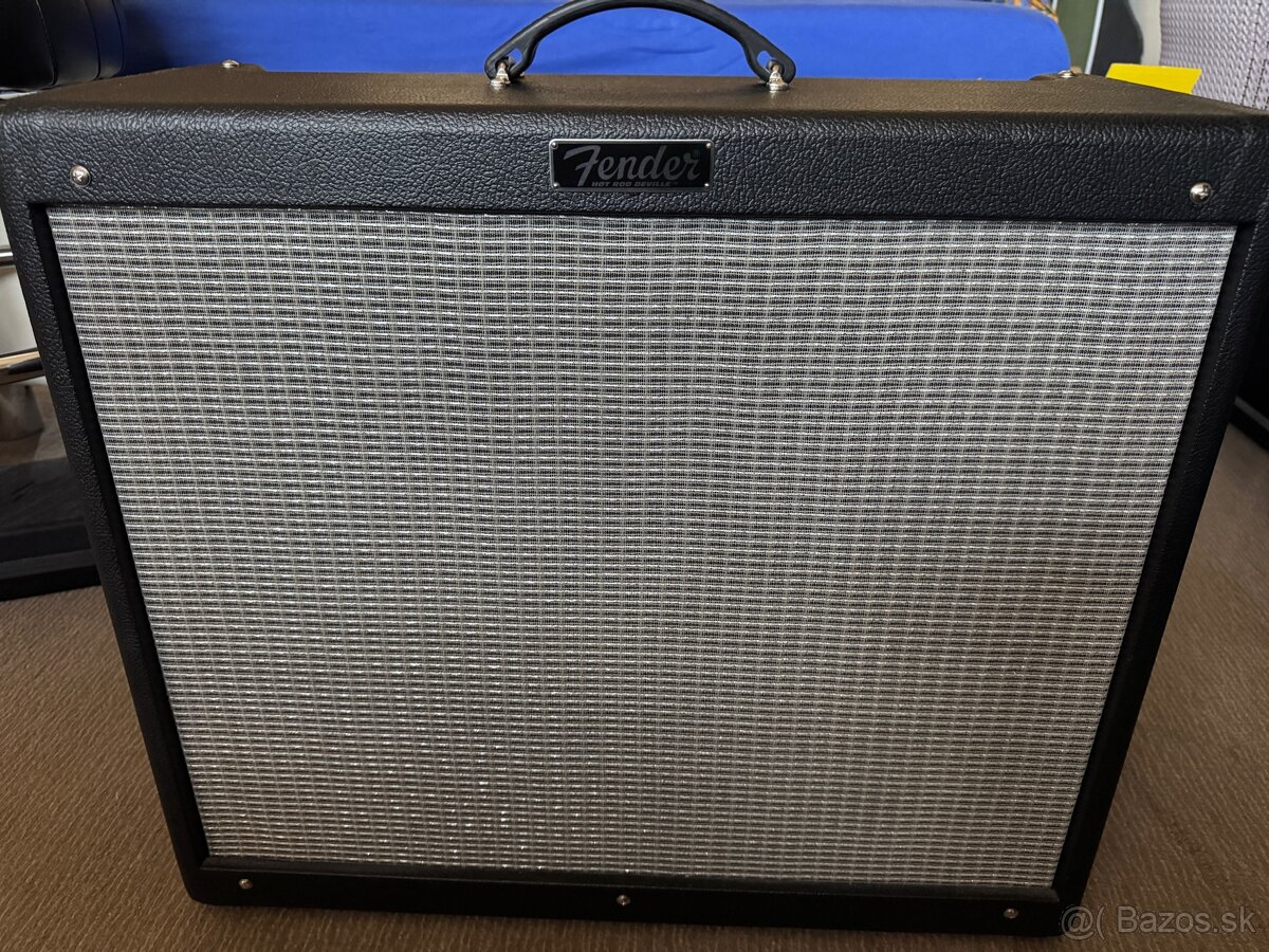 Fender Hot Rod Deville 212 III