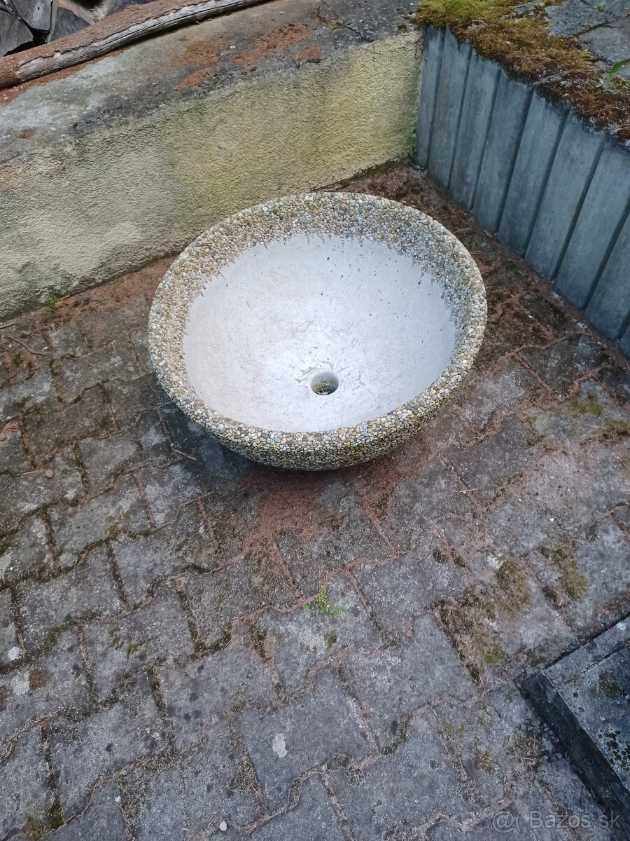 Kvetináče
