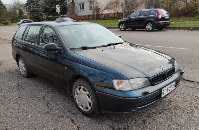 Toyota Carina E combi 2.0 LPG 93kw legenda 3S-FE