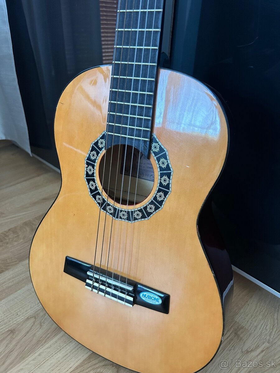 Gitara Valencia 1/2