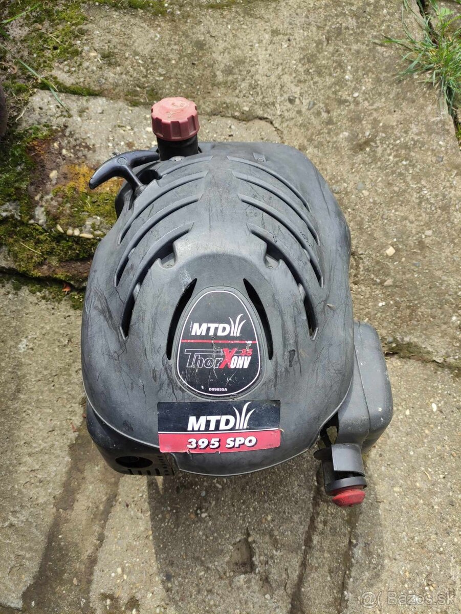 Motor z kosačky