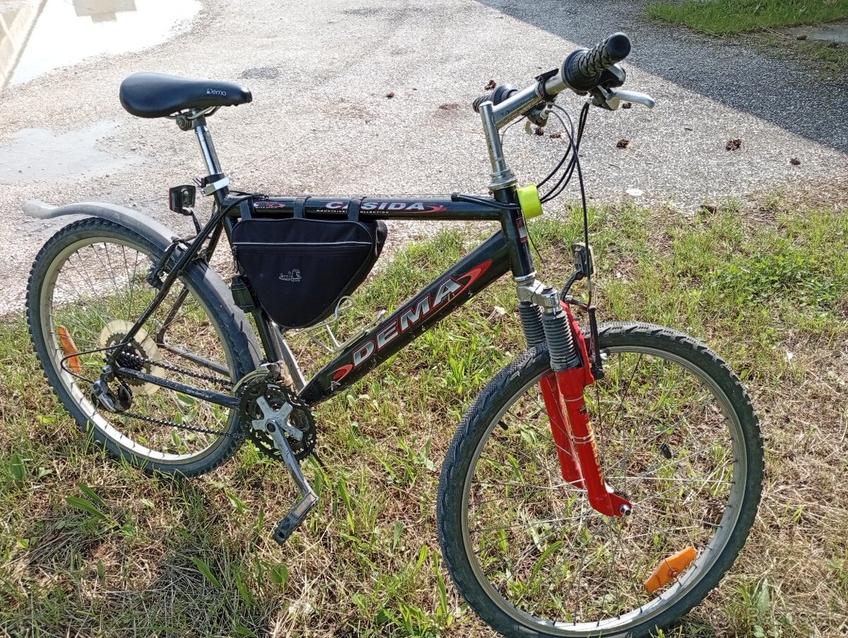 Horský bicykel Dema Casida