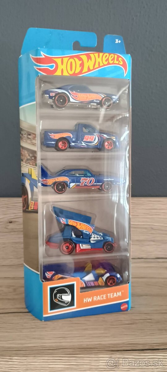 Hotwheels Race Team 5 pack