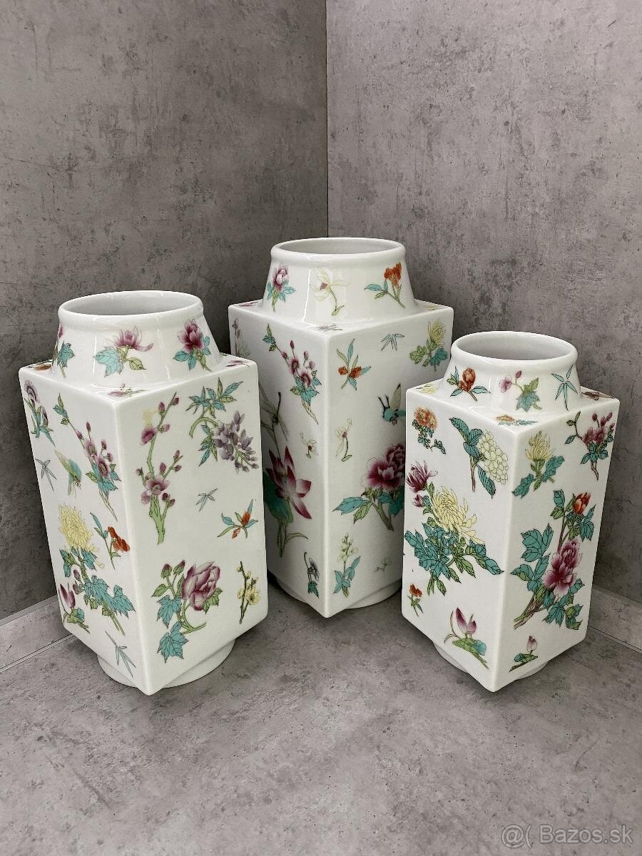 SET TROCH VEĽKÝCH KRÁSNYCH VÁZ, NOVÉ