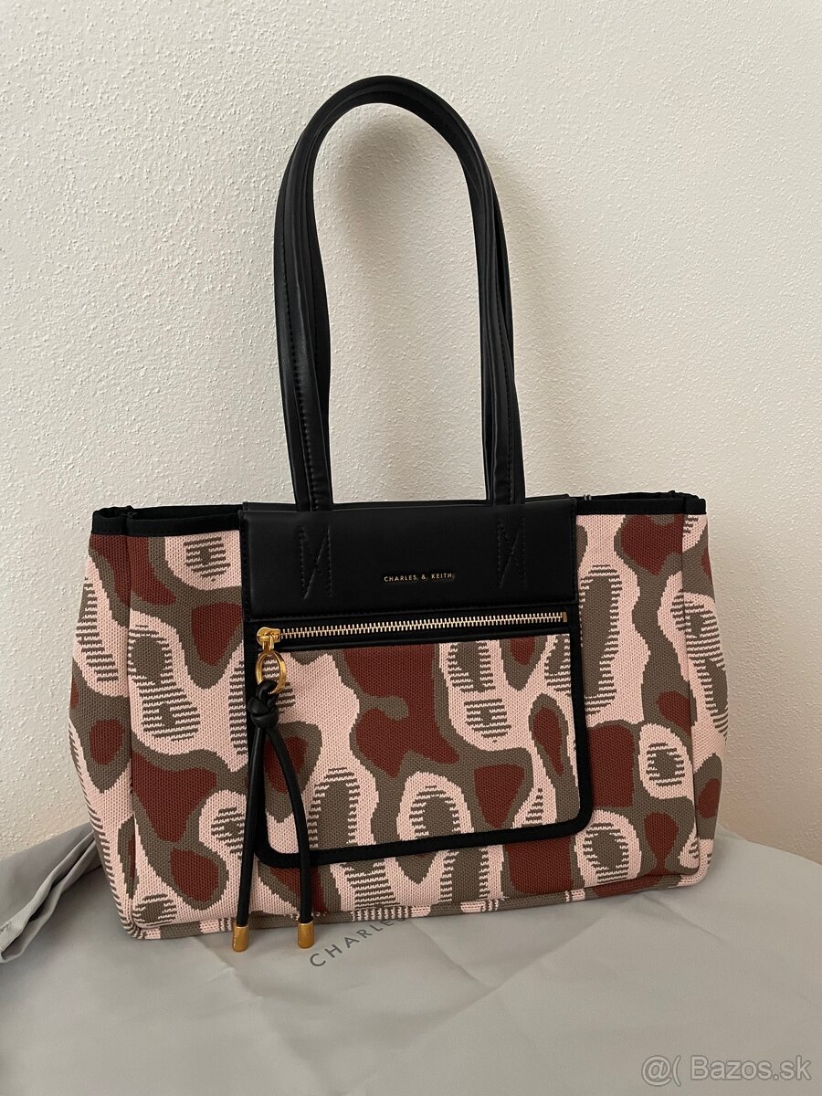 Kabelka Charles&Keith nová