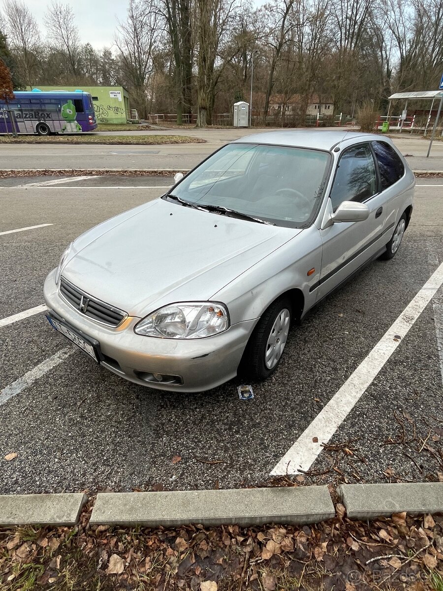 Honda civic 6g 1.4 automat