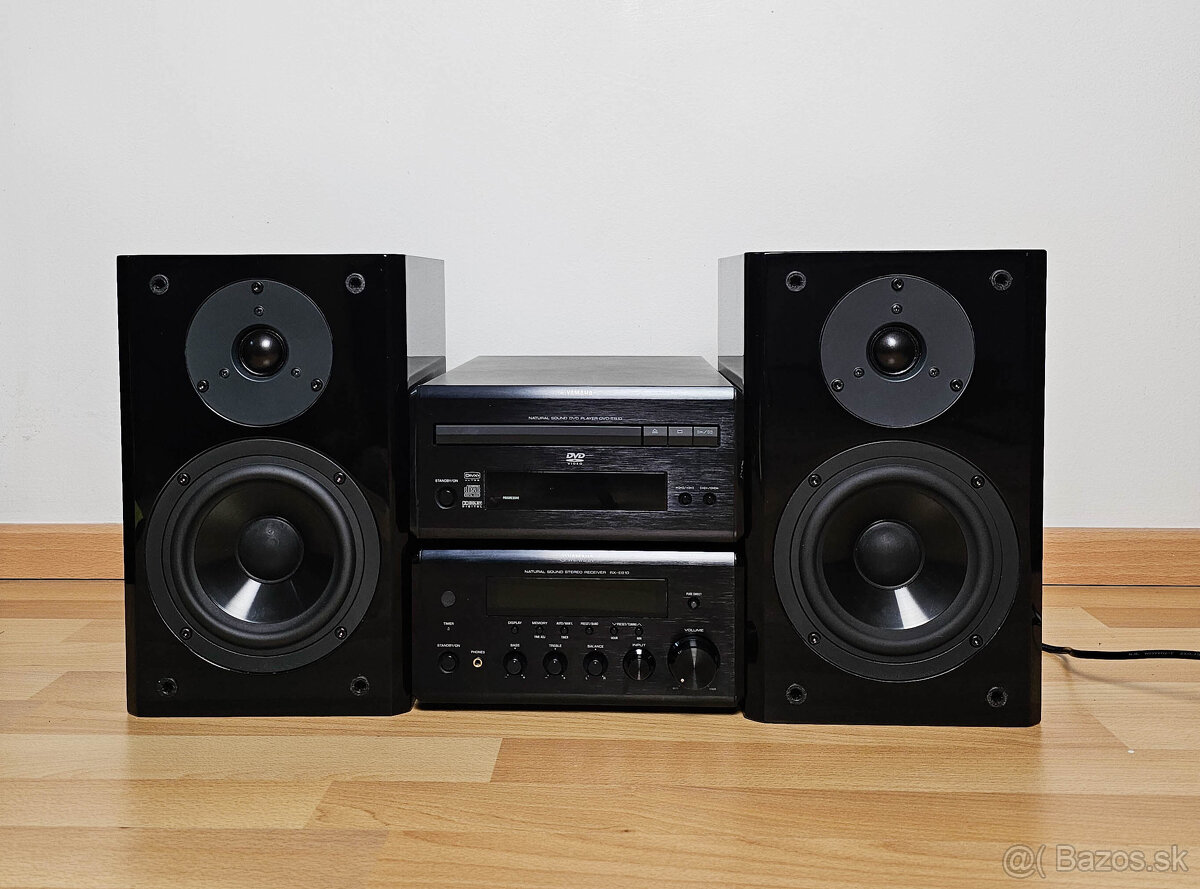 Yamaha E-810 BB cierna