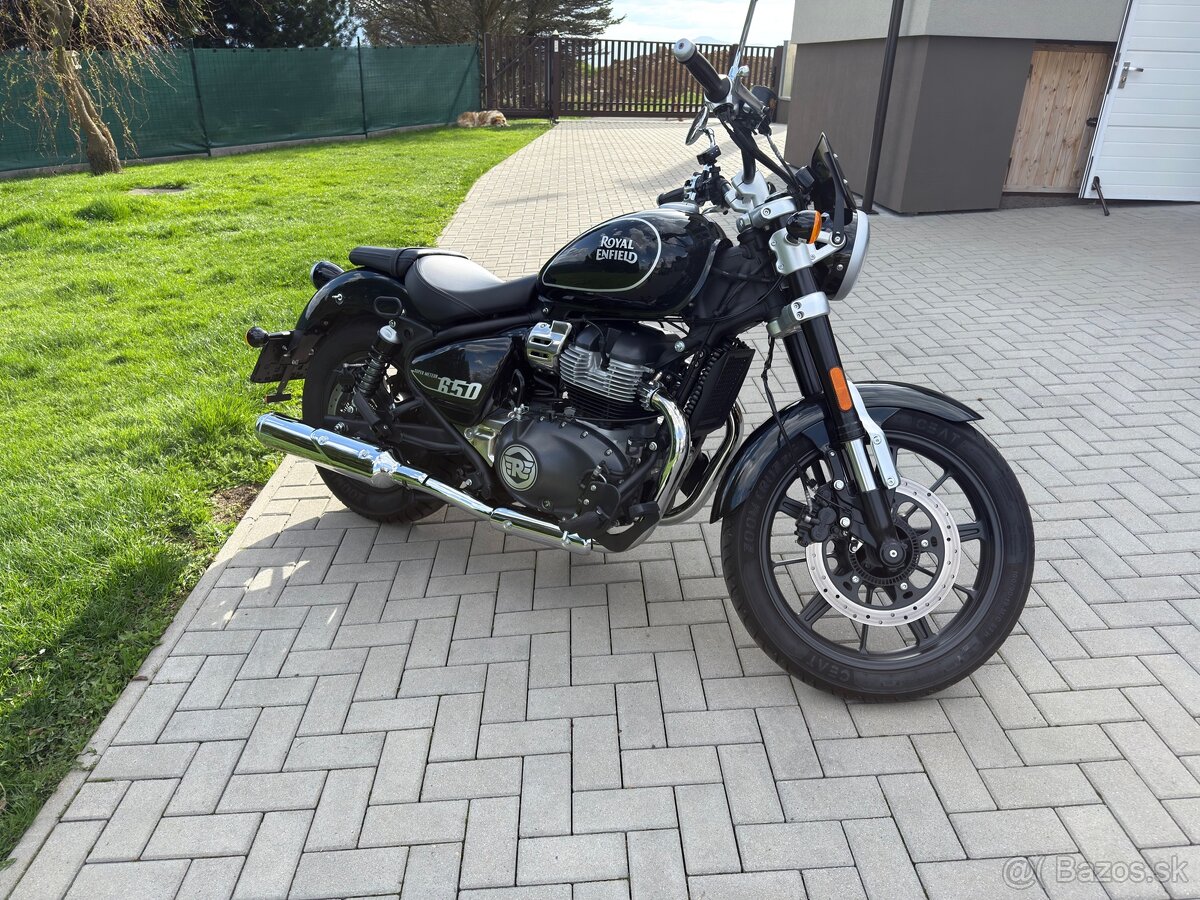 ROYAL ENFIELD SUPER METEOR 650