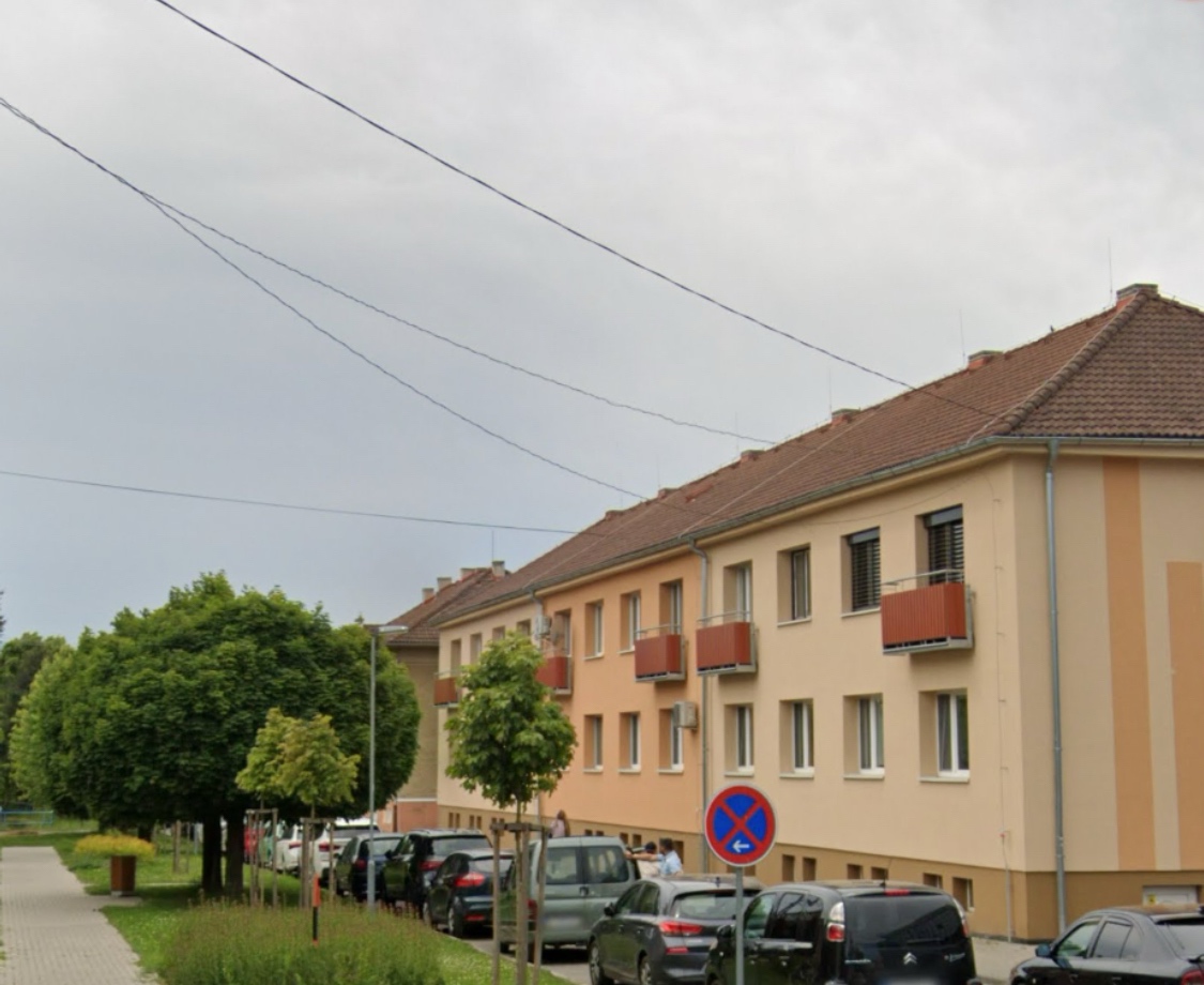 HĽADAM 3-4i byt na ulici Sidlisko 1 alebo Janka Krala