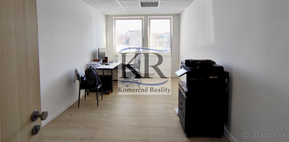 22 m2 kancelária na prenájom, Trenčín – širšie centrum, 230