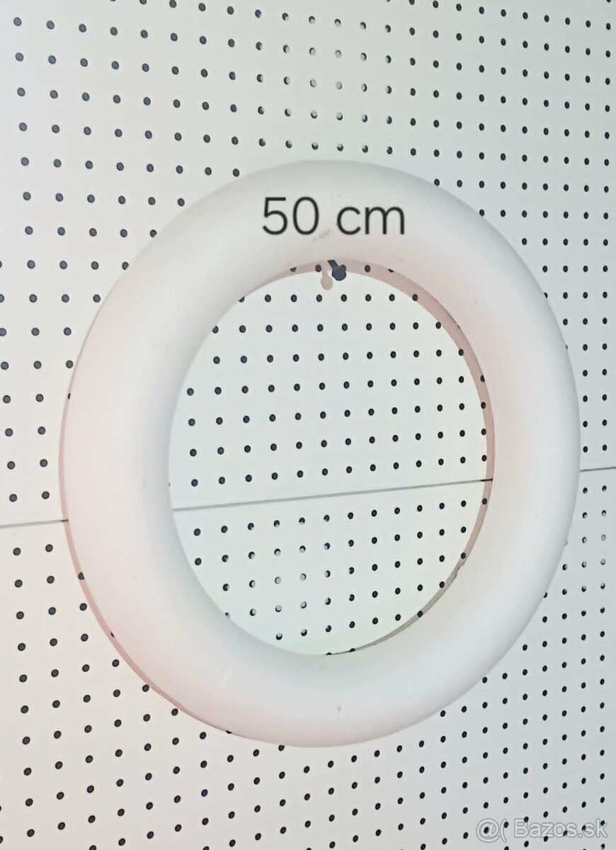 Polystyrénový veniec 50cm