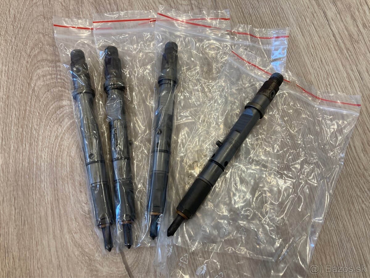 Audi A6 Allroad C5 vstrekovač