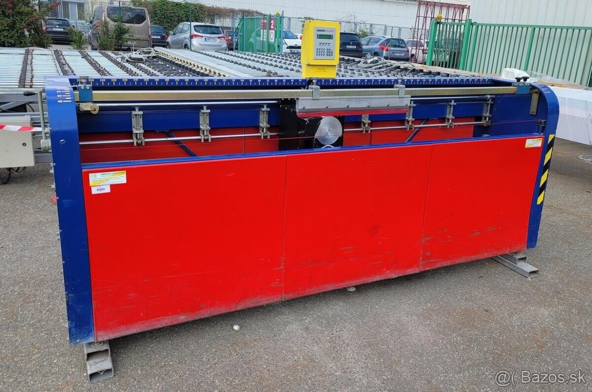 Automatická bruska sítotiskových těrek