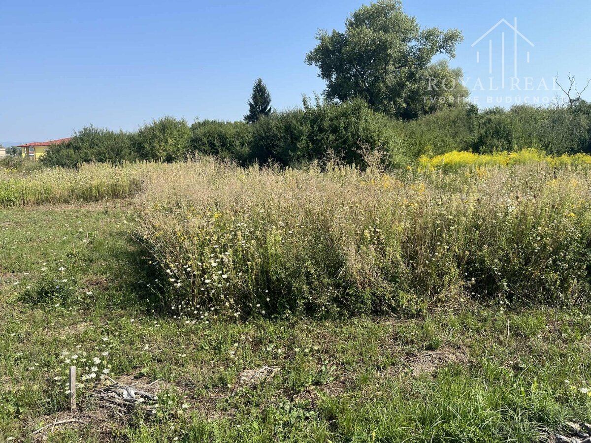 RAPOVCE- pozemok 201 m2 s investičným POTENCIÁLOM