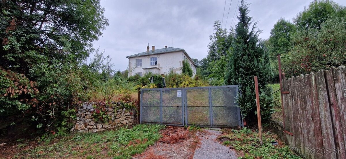 Budova bývalej základnej školy, Jasov, Košice - okolie