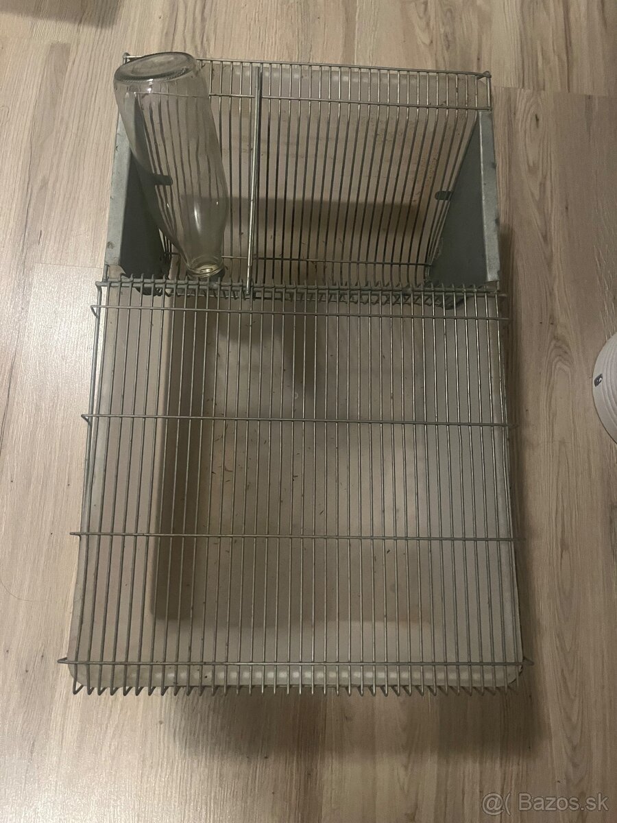 T4 boxy na chov hlodavcov