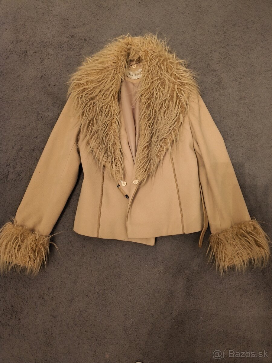 Dámsky kabát