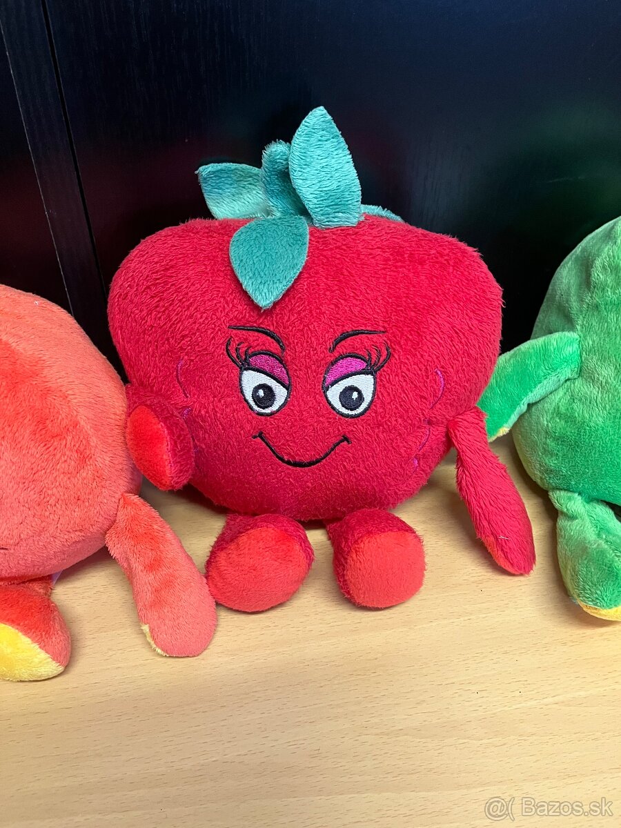 Plyšové ovocie