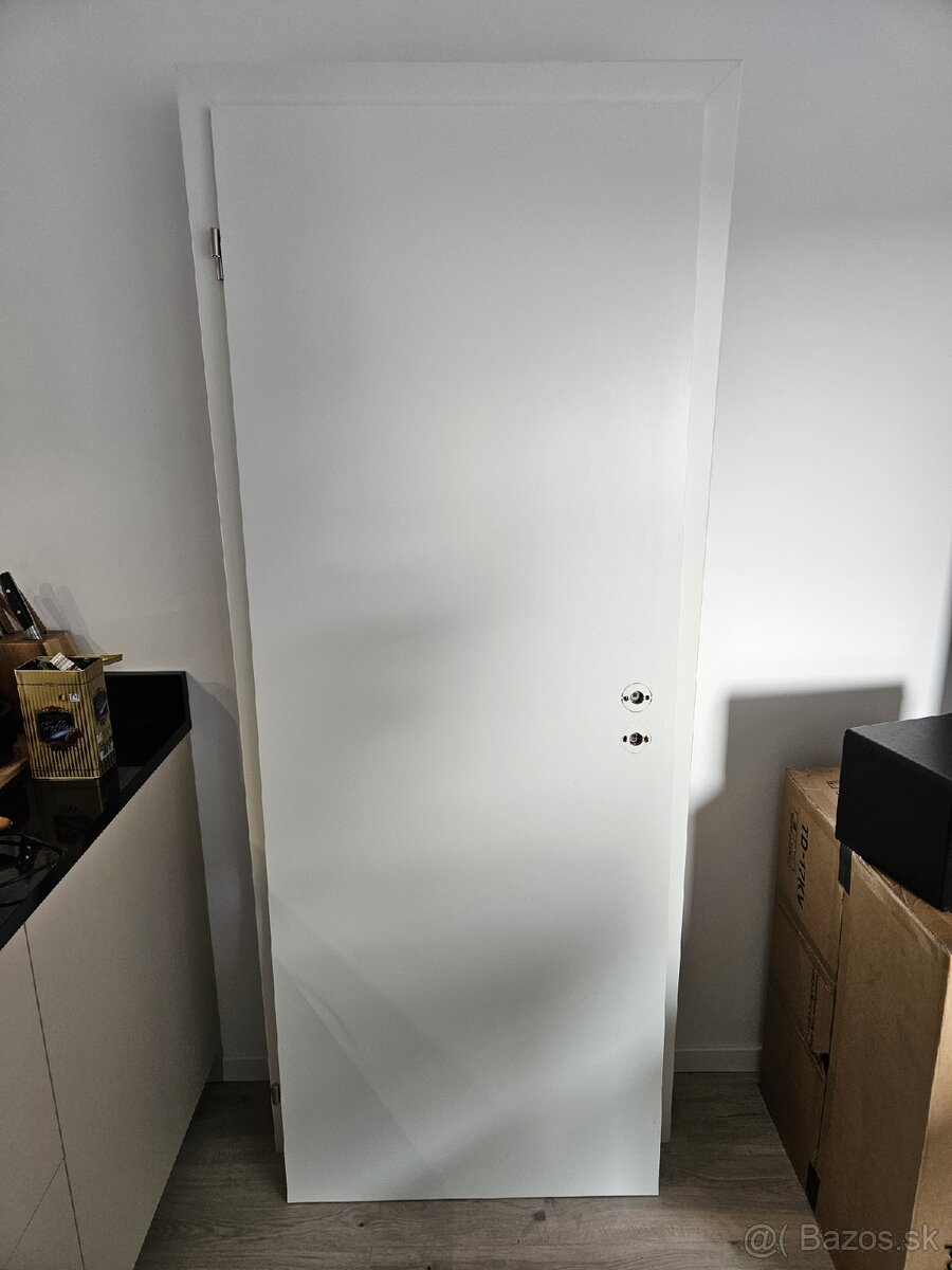 Lipbled COLORline - EASY - RAL9010 - 70x197 dvere + zarubna