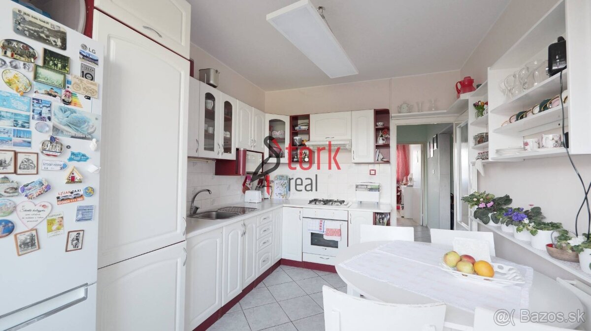 Veľký 4i BYT s loggiou - PRI KAPLNKE - Rozkvet, PB